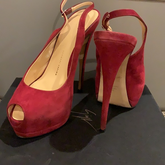 Zanotti red suede pumps - size 39 - Picture 2 of 4